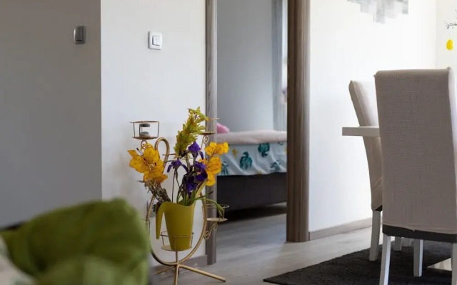 Trendy and Chic Apartment With Terrace and Private Garden