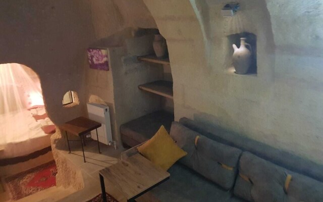 Cronos Cappadocia Cave Hotel