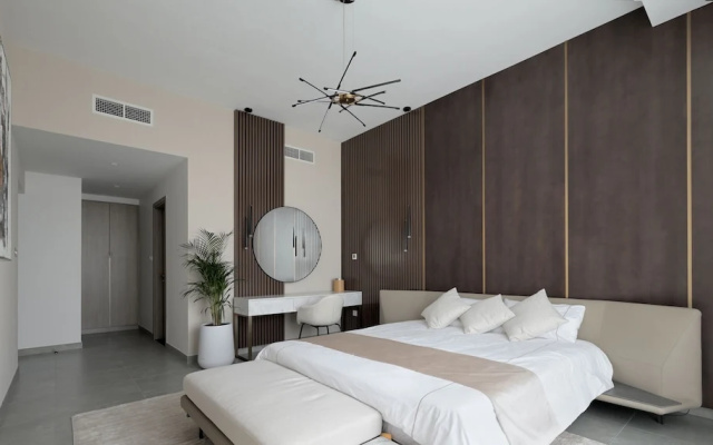 KOHH - 2BR in Stella Maris Tower