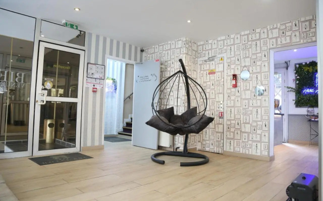 Hôtel Arc Porte D'Orleans