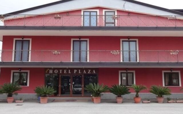 Hotel Plaza