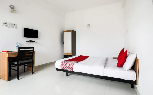 Отель O Black Pearl Residency