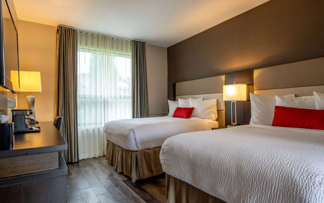 Ramada by Wyndham Ottawa On The Rideau