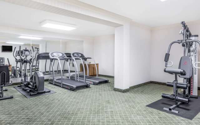 Ramada by Wyndham Macon