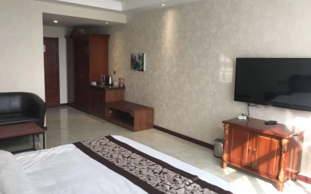 Super 8 Hotel (Tongliao Affiliated Hospital)