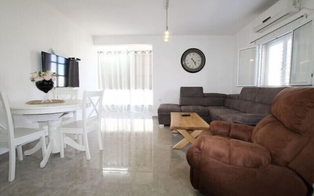 Arendalzrail Apartments Khana Szenes St.