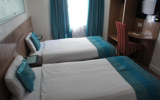 Abbey Court, Hyde Park Hotels