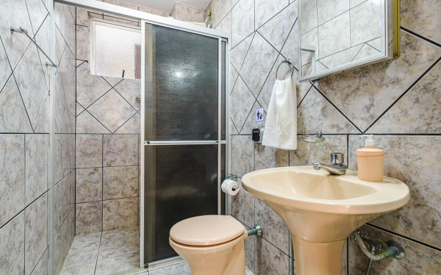 Confortável apto a 3min da praia de Mariscal CRA304