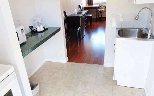 Canadas Best Value Inn & Suites Kamloops