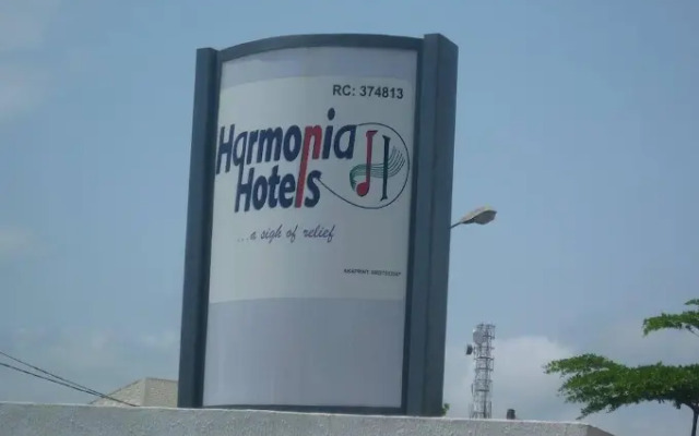 Harmonia Hotel