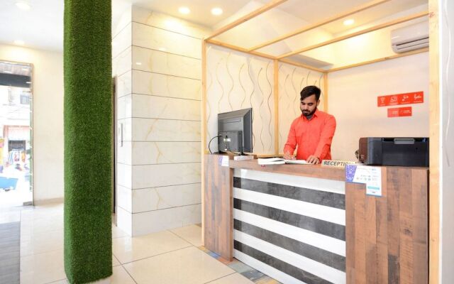 Oyo 30999 Hotel Vaishno