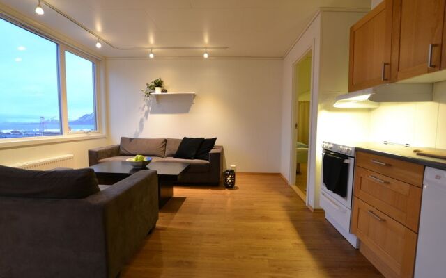 Svalbard Hotell - Polfareren