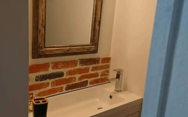 Magnificent Villa in Nuaille-d'aunis With Wellness