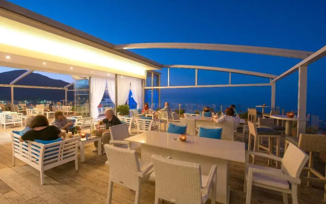 Corissia Princess Hotel