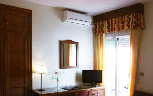 Hotel Avenida Tropical