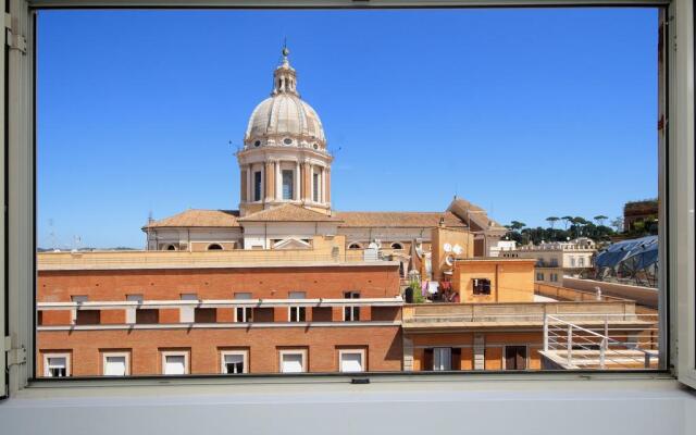 Borghese Penthouse - My Extra Home