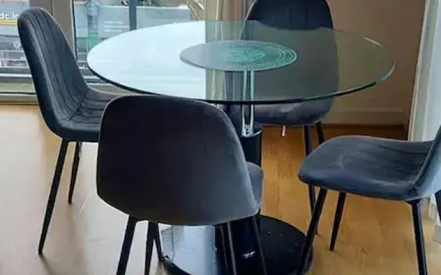 Bushwood, Ldn 2bed Apt-balcony-parking