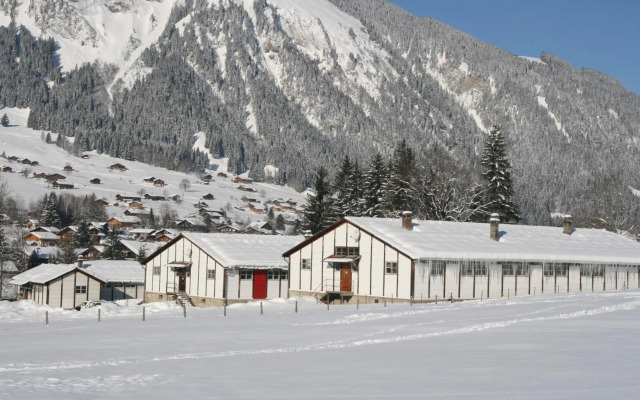 Mountain Lodge Backpackercamp