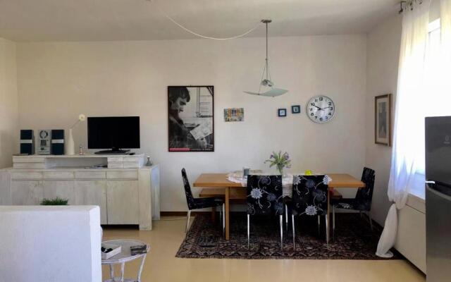 N195 - Numana, ampio pentalocale con giardino