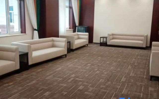 Laoting Jinjiang Hotel