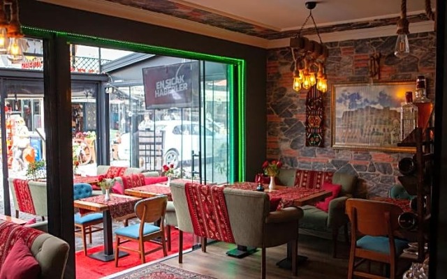 Blue Zerzevan Konak Hotel