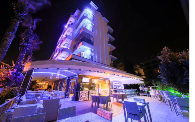 Moda Beach Hotel