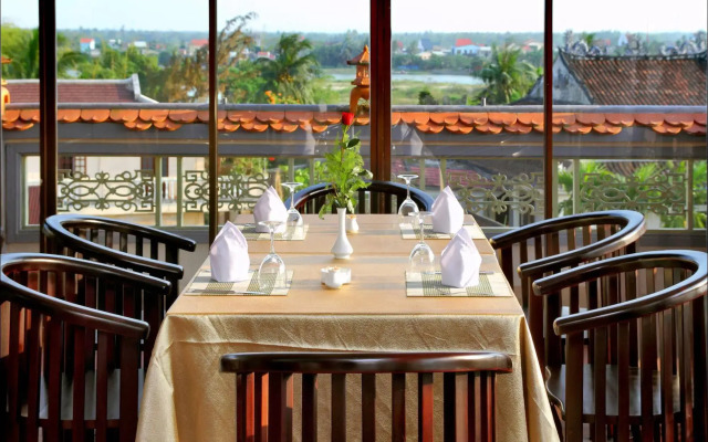 Hoi An Lantern Hotel