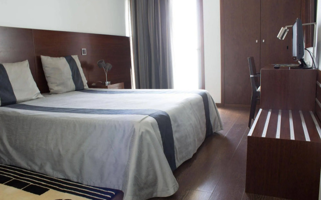 Hotel Portas de Santa Rita