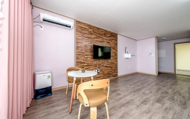 Wind Direction Village