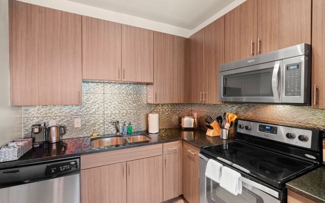Kasa Dallas Medical District Apartments
