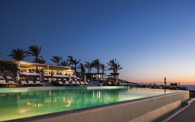 Therasia Resort Sea & Spa - The Leading Hotels of the World