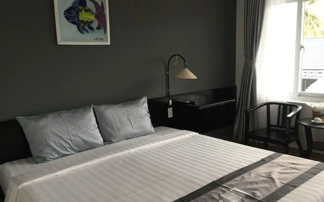 The Hill Resort