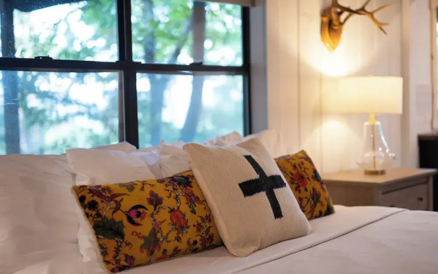 The Woodsman Lodge