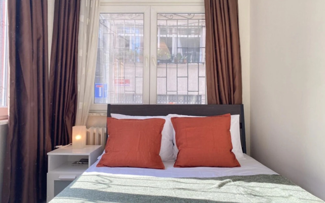 Amazing Flat Close to Kabatas Ferry Station