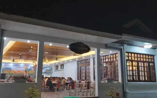 Van Xuan Royal Hotel