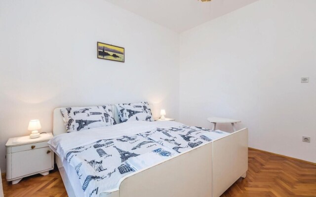 Amazing Home in Lovran With Wifi and 3 Bedrooms