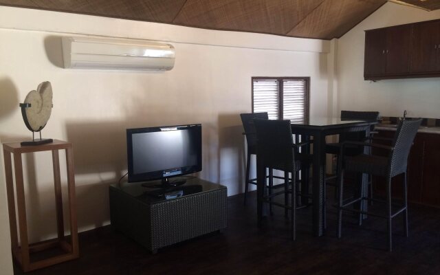 Swipers Inn Boracay