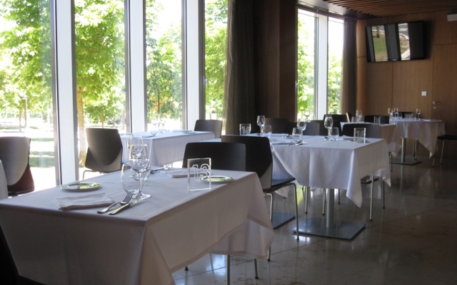 Jardines de Uleta Suites