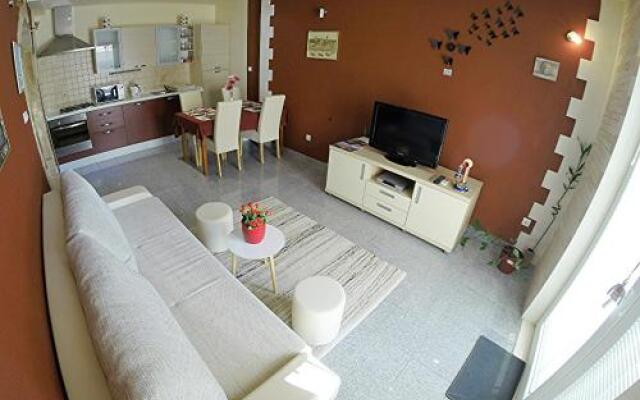 Apartments And Rooms Tino