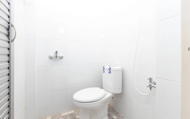 KoolKost Syariah near Universitas Fajar