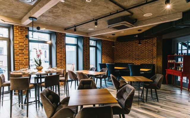 Noble Boutique Hotel