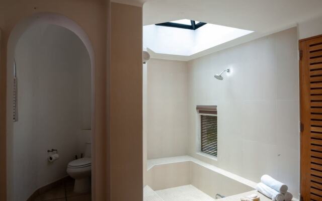 Villa Calaveras Boat Dock Heated Pool Gated