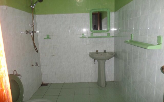 Sasanda Hotel