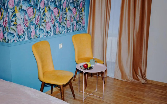 Biblioteka Tbilisi Hotel