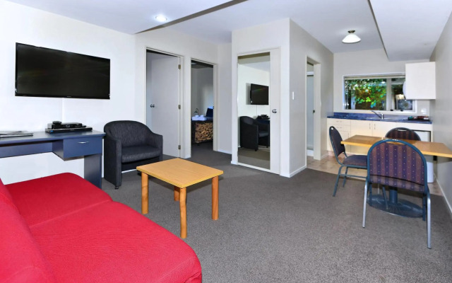 Arena Motel