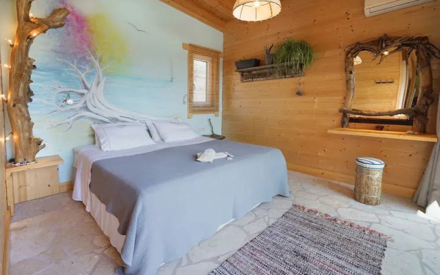 Driftwood Villa