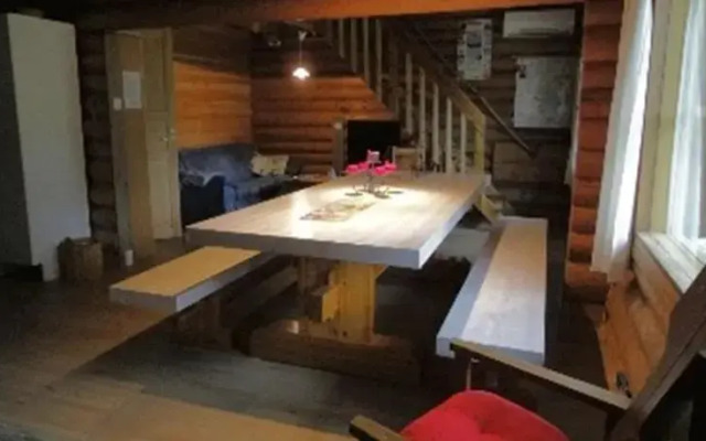 Äkäspirtti Cottage