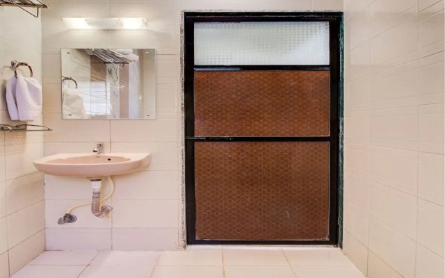 Chinar Residency by OYO Rooms