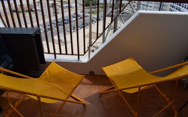 301-estudio en Primera Linea de Playa