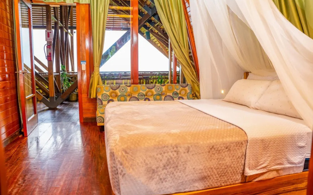 Heimatlos Rainforest Lodge